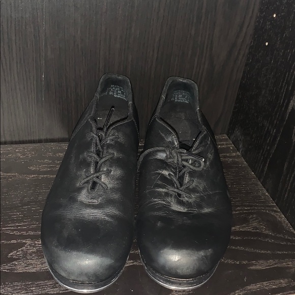 Cape zoo tap shoes size 7 - Picture 1 of 3